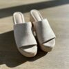 Mules à talon Josie - Beige – Image 6