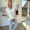 Pull fin Arc en ciel - Blanc – Image 4